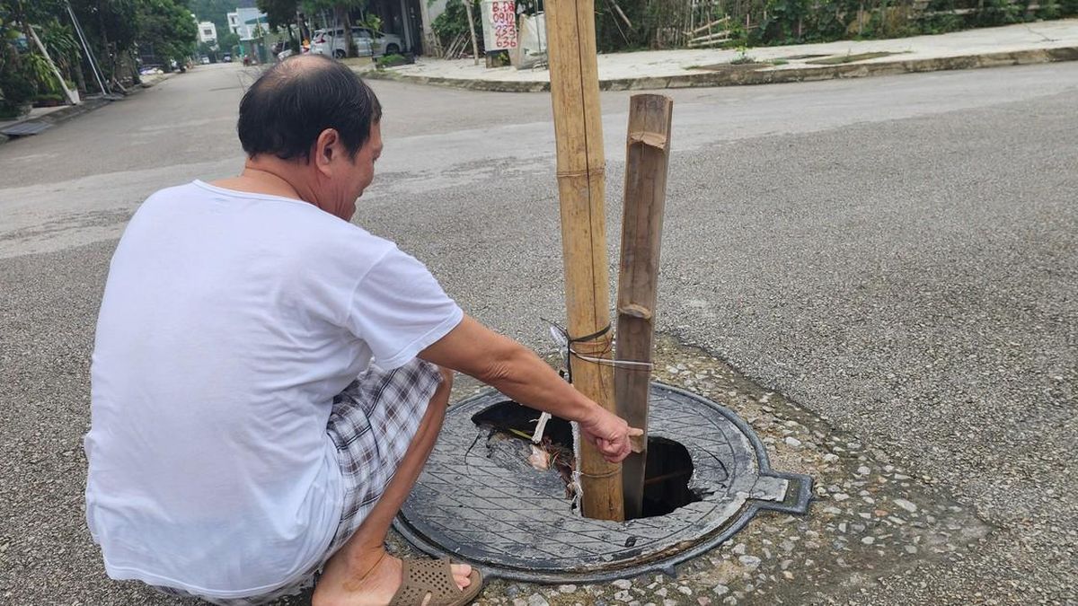 Власти Thanh Hóa обязали устранить опасные провалы в люках на улице
