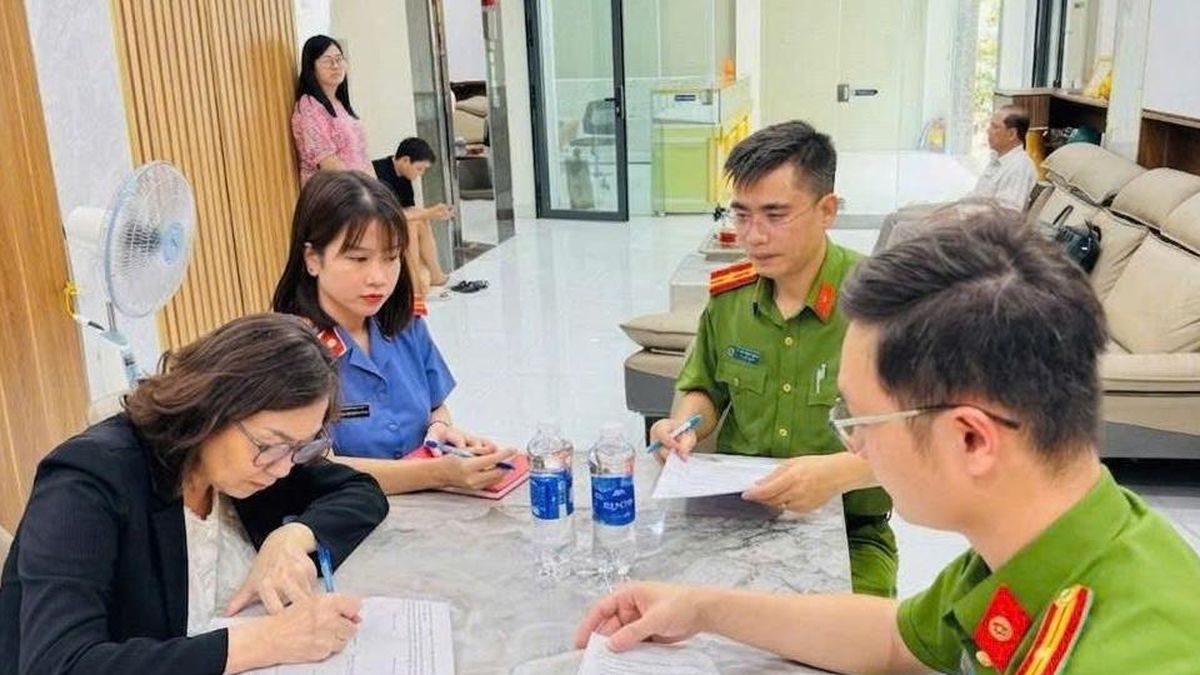Nữ chủ doanh nghiệp vàng, bạc bị khởi tố vì trốn thuế - Báo VietnamNet
