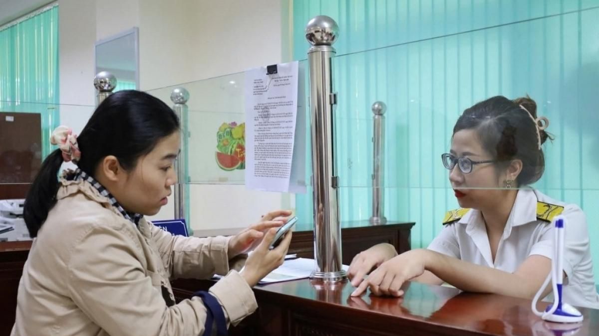 Đắk Lắk hoàn tất cài đặt eTax Mobile cho hộ kinh doanh thuộc diện triển khai - Thời báo Tài chính