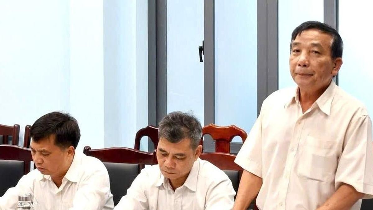 Biểu dương 5 hiệu trưởng, hiệu phó ở Đắk Lắk xin thôi làm quản lý - Báo VietnamNet