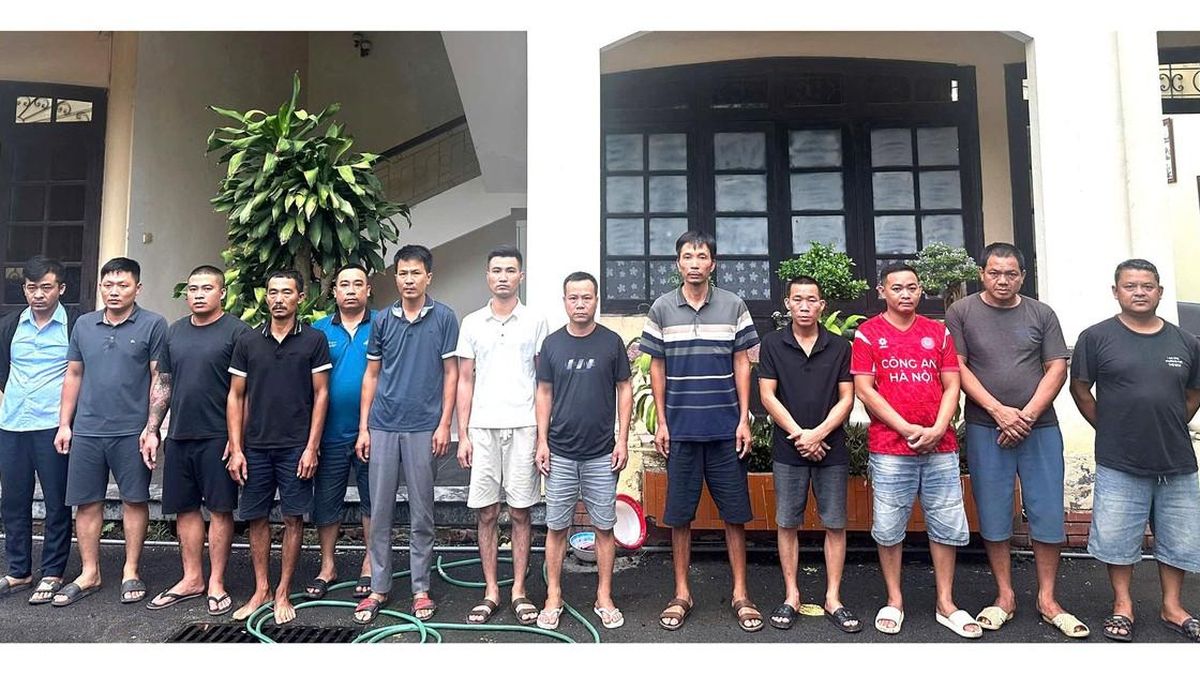 В Hưng-Яне возбуждено уголовное дело против 13 водителей компании VINACOMAX за организацию азартных игр