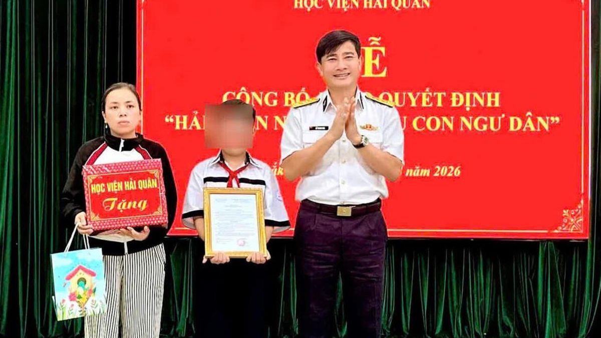 Học viện Hải quân nhận đỡ đầu con của ngư dân ở Đắk Lắk - Báo Sức Khỏe & Đời Sống