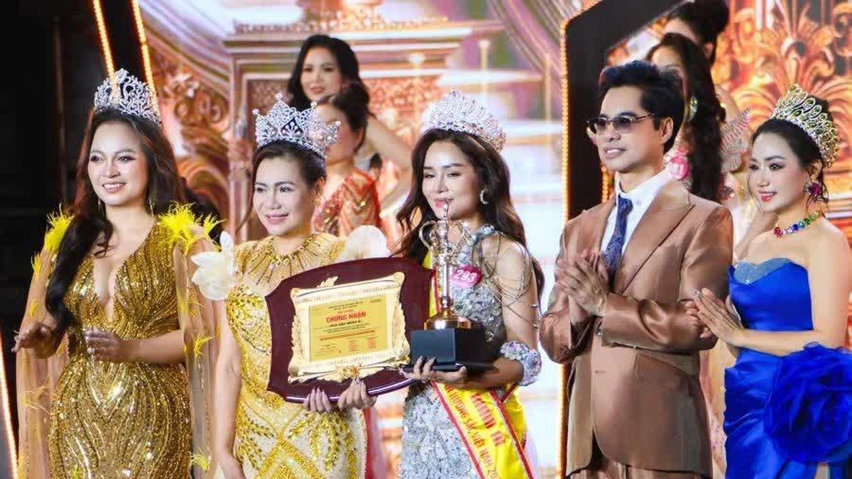 Nữ MC Đất Mỏ chạm ngôi Hoa hậu Nhân ái - Hoa hậu Doanh nhân Hương sắc Việt Nam 2026 - Tạp chí Doanh Nghiệp Việt Nam