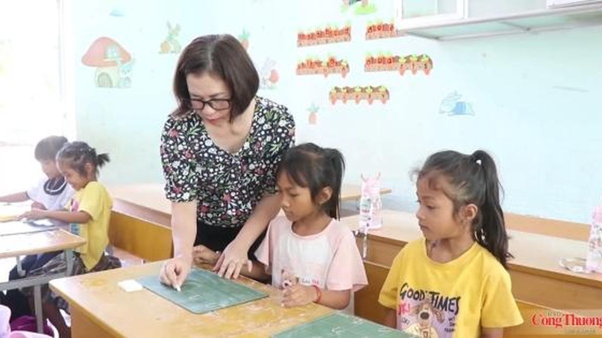 Vùng biên Đắk Lắk sẵn sàng cho năm học mới - Báo Công Thương