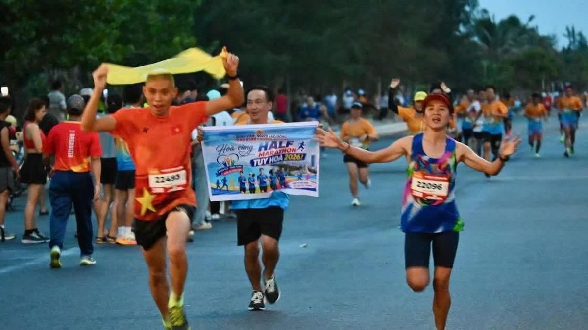 Làm rõ việc vận động viên bị rạch túi khi đang chạy marathon - Báo Công An Nhân Dân