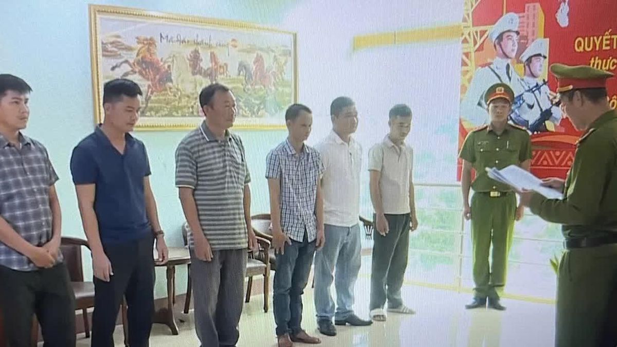 Khởi tố 9 cán bộ bảo vệ rừng và 1 chủ doanh nghiệp đưa, nhận hối lộ ở Đắk Lắk - Báo Nhân Dân