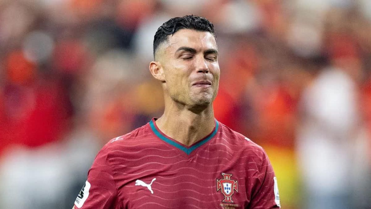 Ronaldo bị gạch tên, Messi góp mặt ở cuộc đua Quả bóng Vàng 2026
