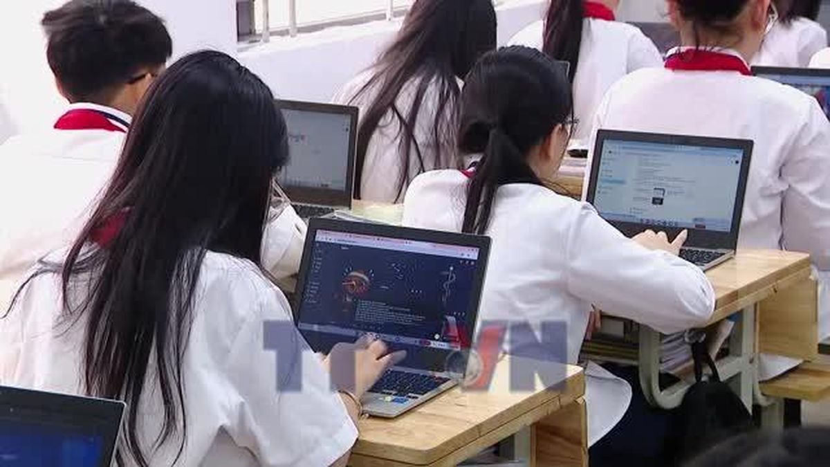 Đổi mới bài giảng bằng AI, khơi mở năng lực học sinh