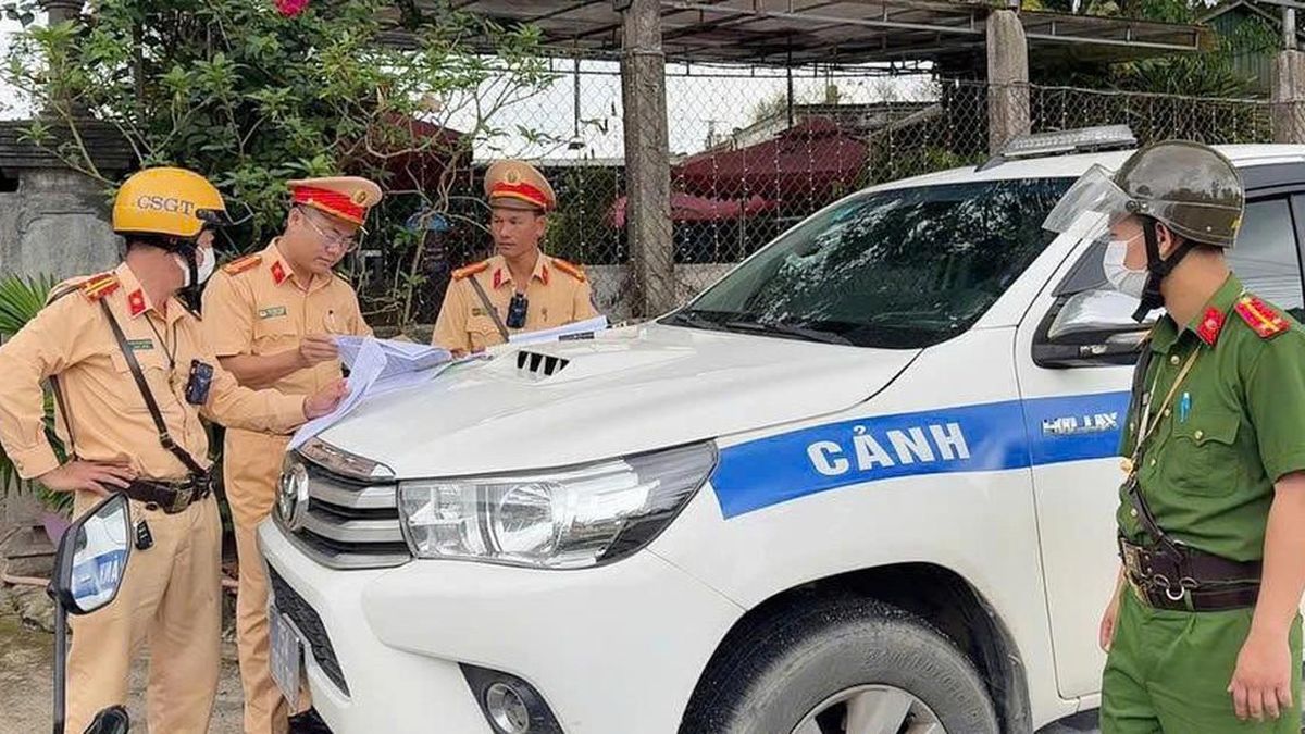 В Хюэ зафиксировано 371 нарушений правил дорожного движения при проверке коммерческого транспорта