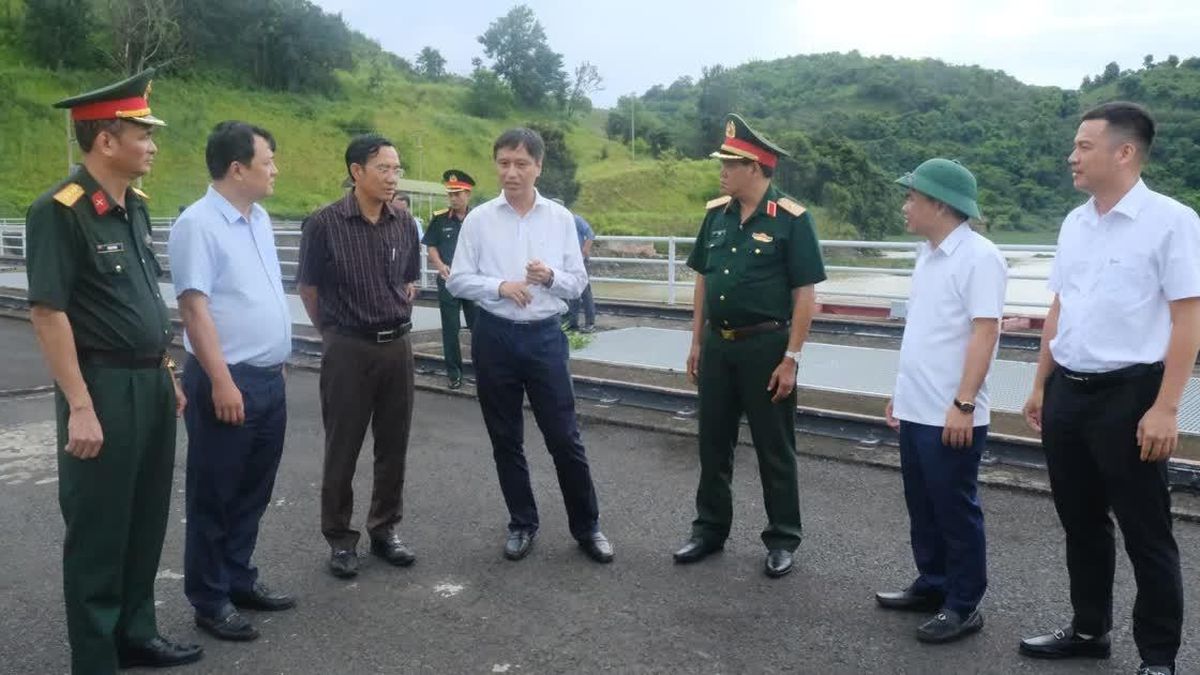 Đắk Lắk chủ động triển khai phương án ứng phó với áp thấp nhiệt đới trên Biển Đông và mưa lớn - Báo Nhân Dân