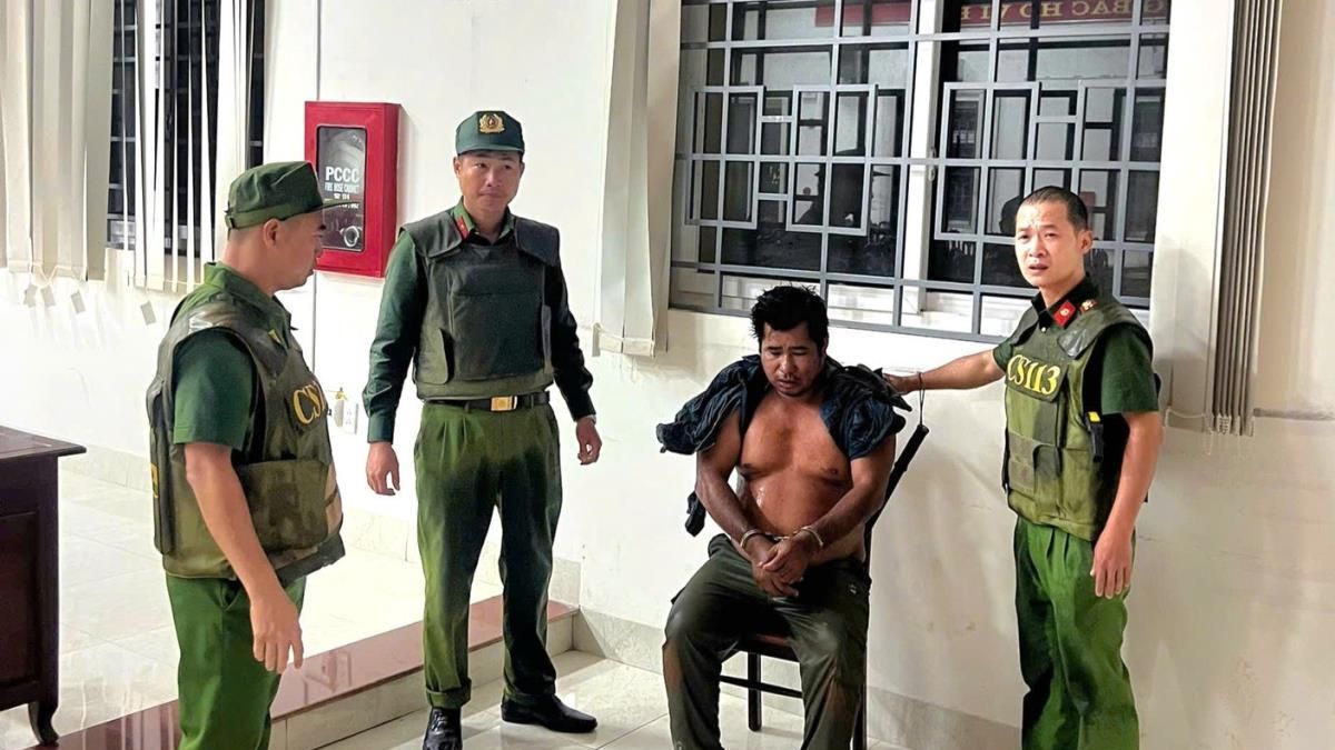 Khống chế đối tượng côn đồ hung hãn - Chuyên trang Công an Đà Nẵng - Báo Công an Nhân dân