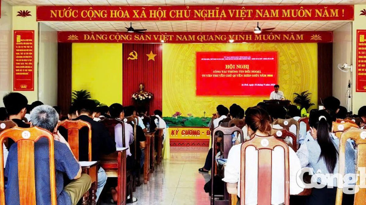 Đắk Lắk nâng cao hiệu quả tuyên truyền bảo vệ chủ quyền biên giới - Chuyên trang Công Lý & Xã Hội - Báo Công Lý