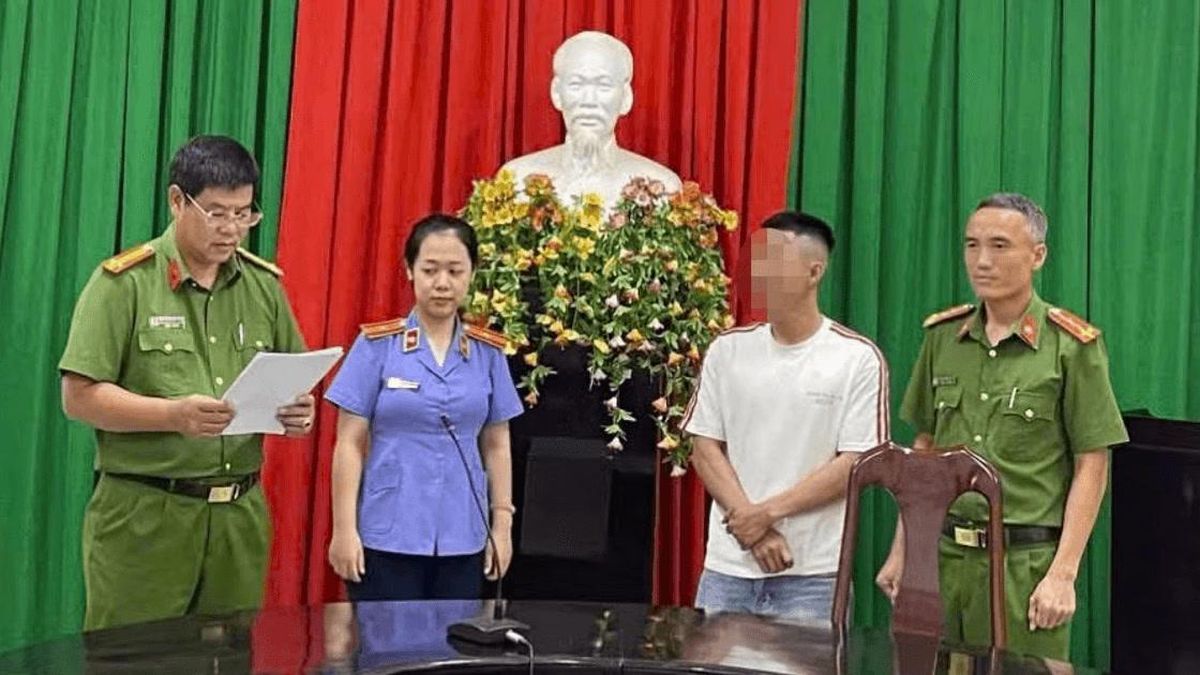Người đàn ông bị khởi tố sau khi gửi clip nhạy cảm cho người yêu cũ - Chuyên trang Bảo Vệ Công Lý - Báo Công Lý