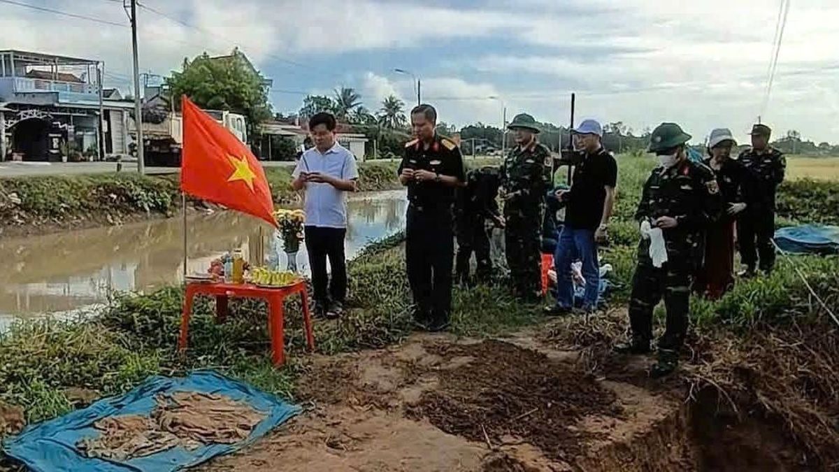 Quy tập hài cốt liệt sĩ ở Đắk Lắk, phát hiện di vật ghi 'Anh Luân' - Báo VietnamNet