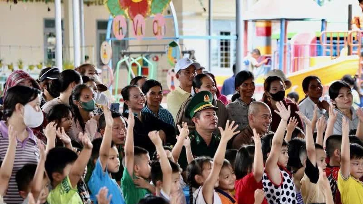 Đắk Lắk: Ấm áp Trung thu nơi vùng xa biên giới - Giác ngộ