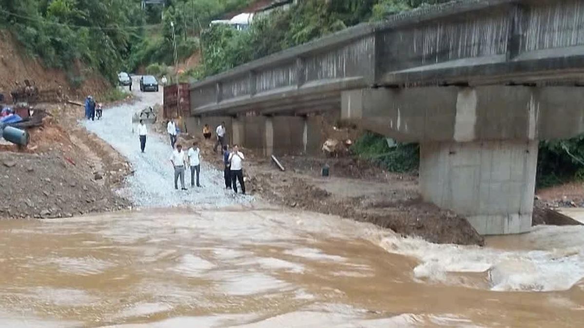 Mưa lớn diện rộng, cảnh báo ngập úng, lũ quét và sạt lở đất - Chuyên trang Bảo Vệ Công Lý - Báo Công Lý