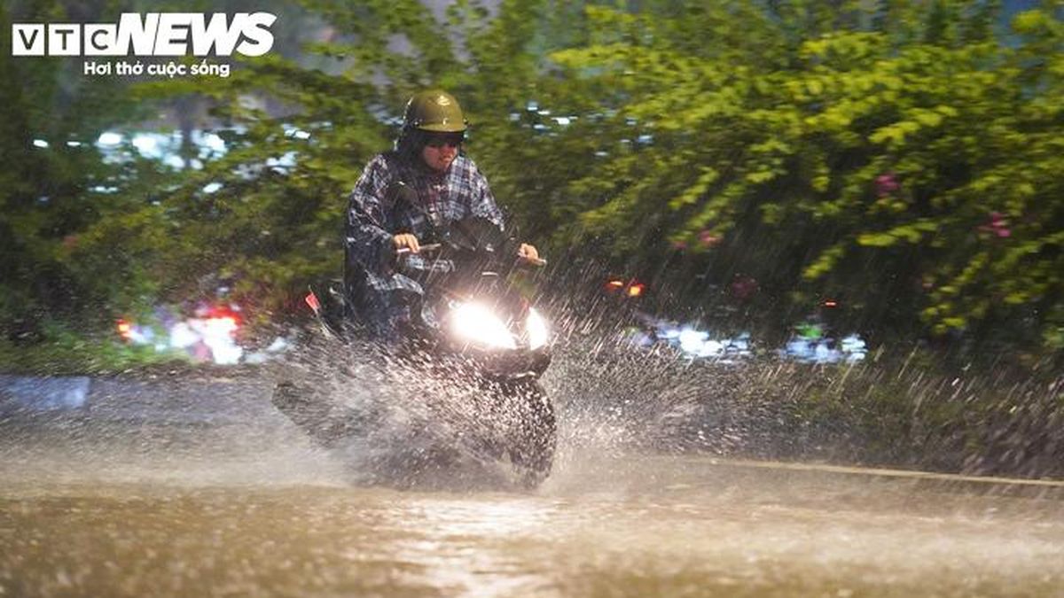Dự báo thời tiết ngày 23/9: Miền Nam và loạt tỉnh miền Trung mưa to đến rất to - Báo VTC News