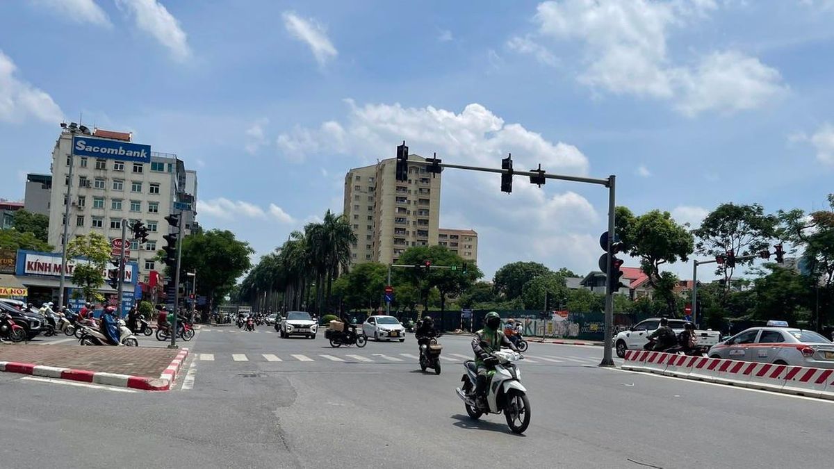 Thời tiết Hà Nội 10 ngày tới và cả nước: Nơi nắng nóng oi bức, nơi mưa tầm tã kéo dài - Chuyên trang Gia Đình & Xã Hội - Báo Sức khỏe & Đời sống