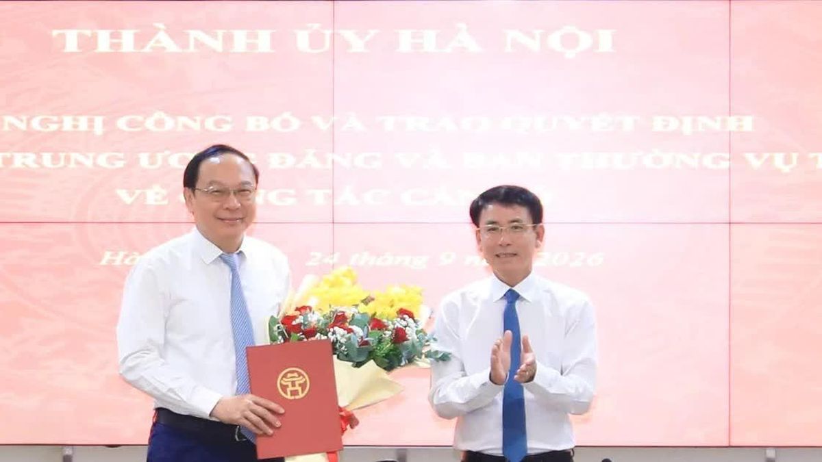 Thứ trưởng Bộ Nông nghiệp và Môi trường làm Trợ lý Bí thư Thành ủy Hà Nội