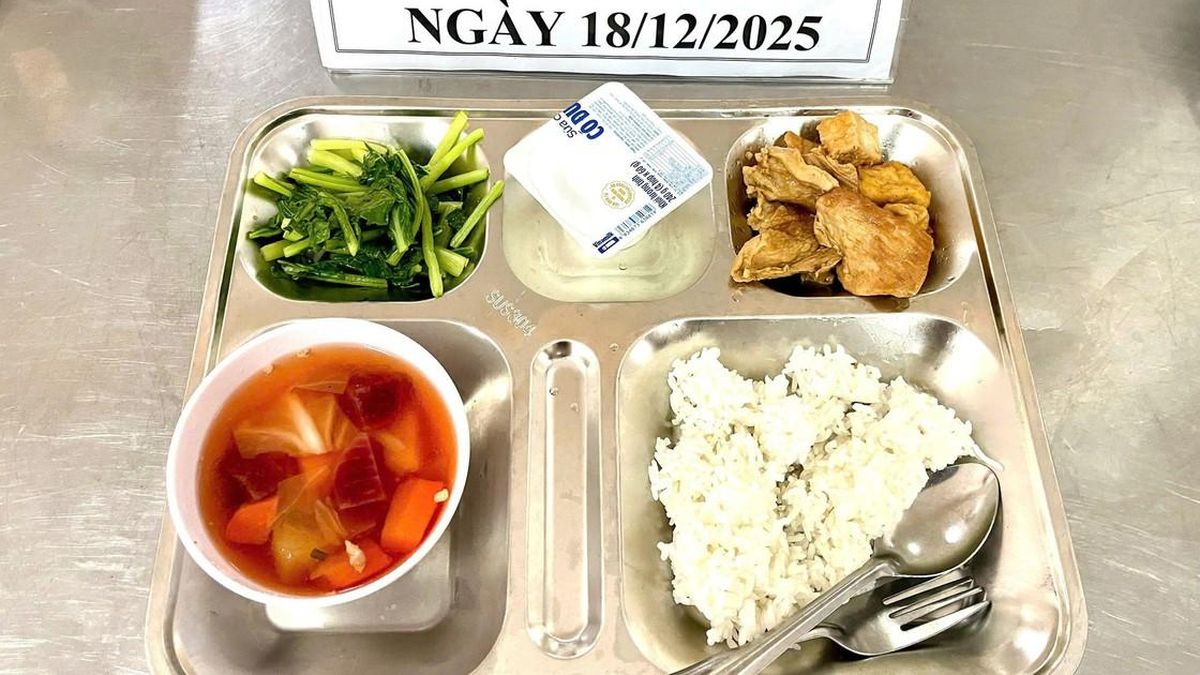 Một số trường tạm ngưng bữa ăn bán trú, TPHCM yêu cầu khẩn trương tháo gỡ