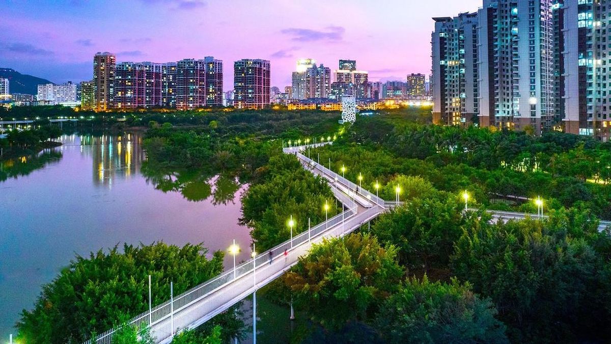Để hết ngập lụt, Hà Nội phải thấu hiểu và thay đổi cách ứng xử với nước