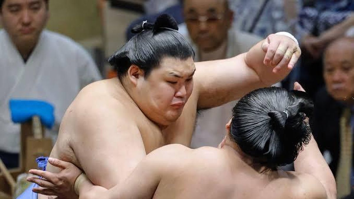 Bí ẩn phía sau vóc dáng và cân nặng 'khủng' của võ sỹ sumo