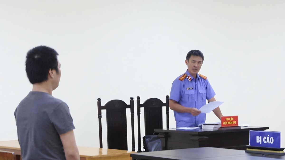 13 năm tù cho kẻ châm lửa đốt nhà, ép con gái chết chung ở Đắk Lắk - Báo VTC News