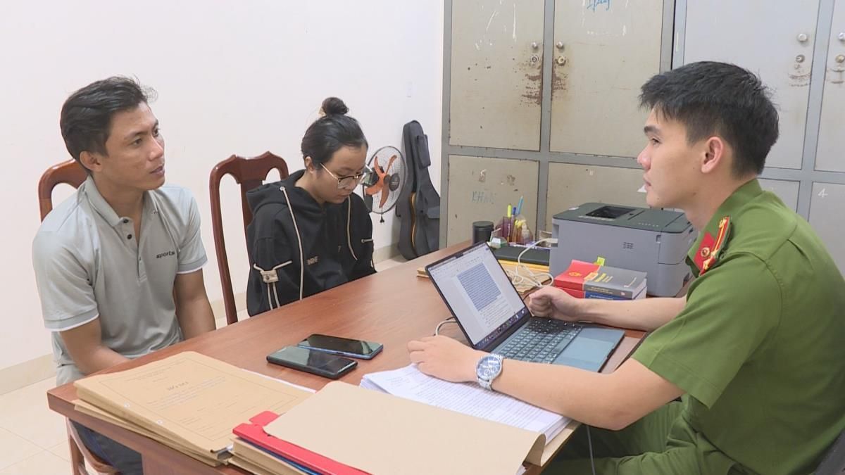 Bắt giữ đối tượng tạo biên lai chuyển khoản giả để lừa đảo - Chuyên trang Công an Đà Nẵng - Báo Công an Nhân dân