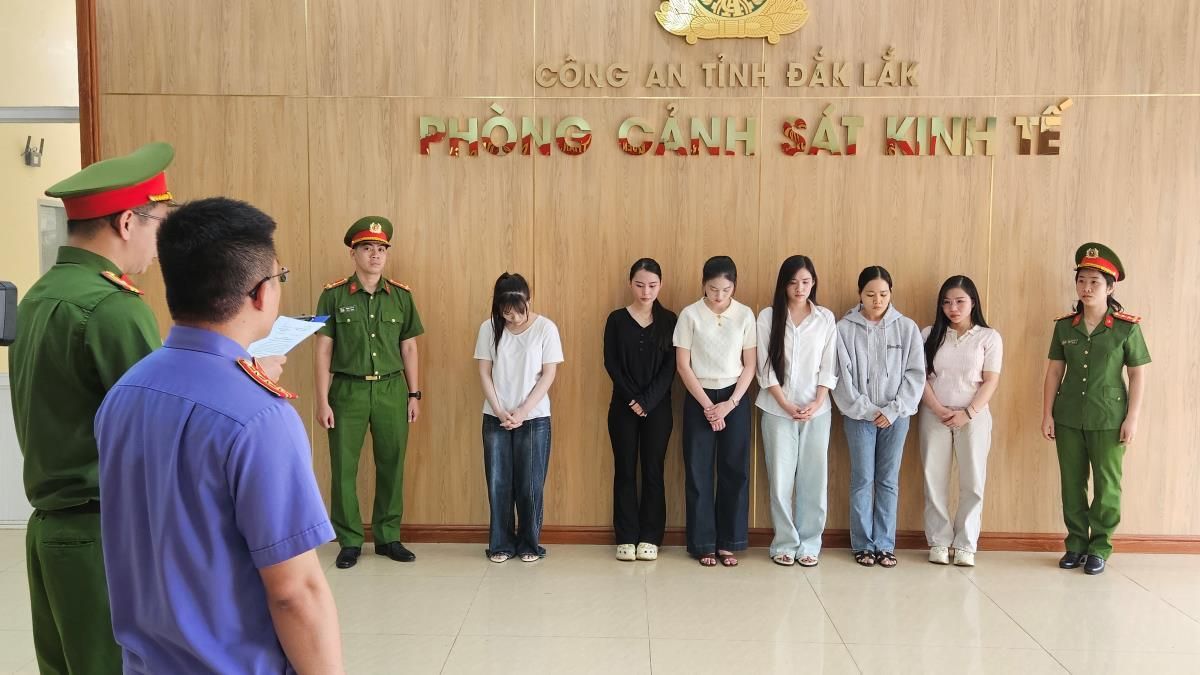 Bắt tạm giam hàng loạt đối tượng tại 3 cơ sở thẩm mỹ lừa đảo khách hàng - Chuyên trang Công an Đà Nẵng - Báo Công an Nhân dân