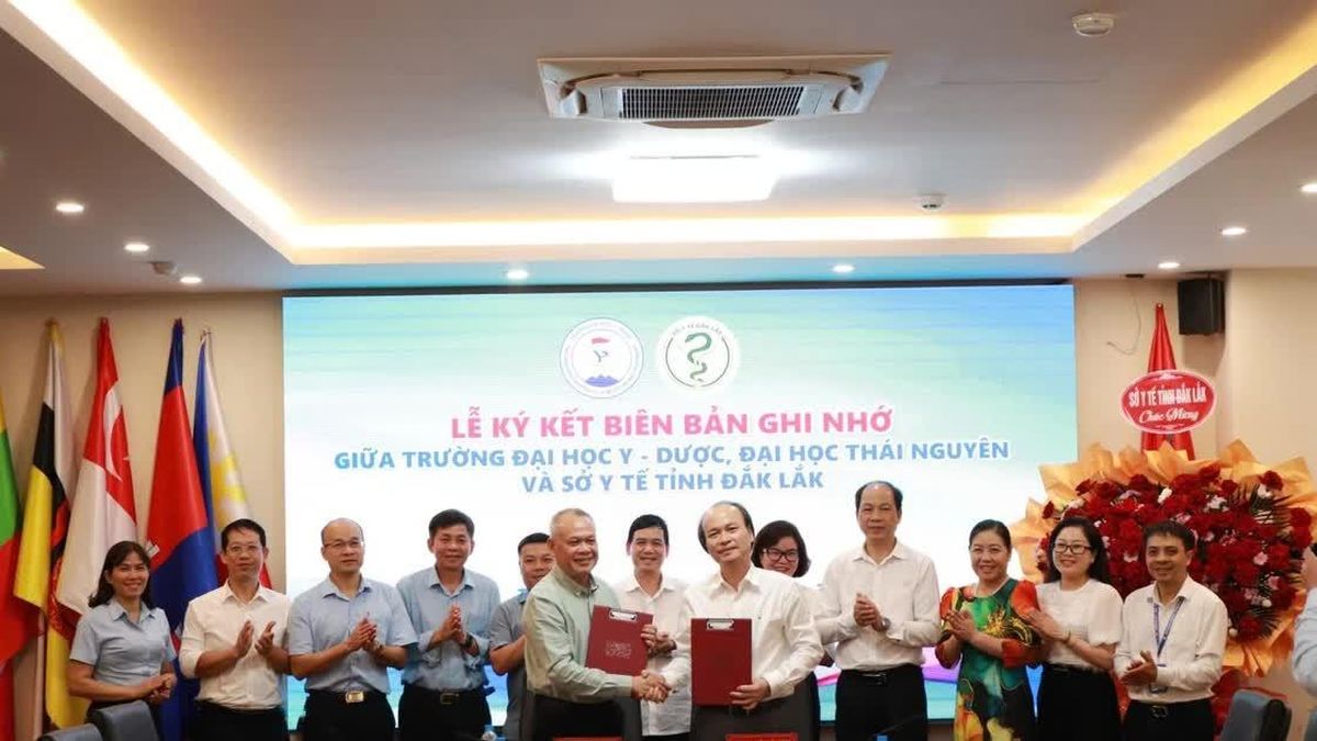 Sở Y tế Đắk Lắk hợp tác đào tạo, phát triển nguồn nhân lực với Trường Đại học Y – Dược, Đại học Thái Nguyên - Báo Tiền Phong