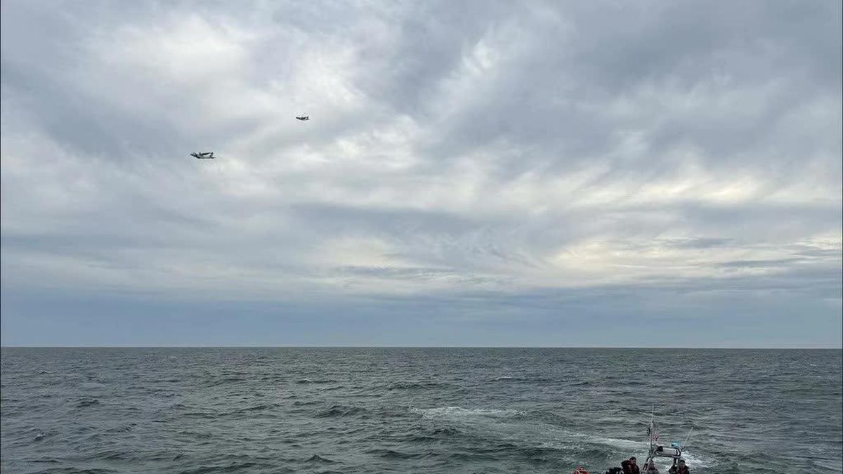 Canadian‑registered Gulfstream ambulance plane missing after emergency signal, debris