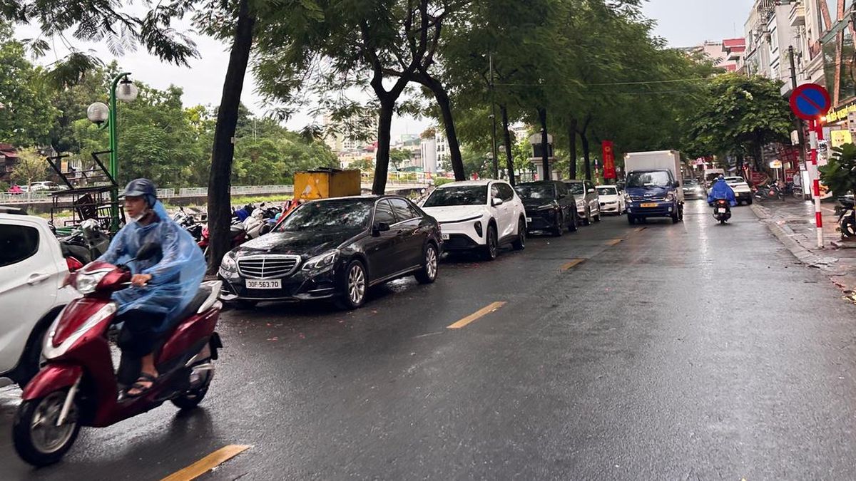 Thời tiết ngày 11/10: Mưa dông ở Trung Bộ và Nam Bộ - Báo Pháp Luật Việt Nam