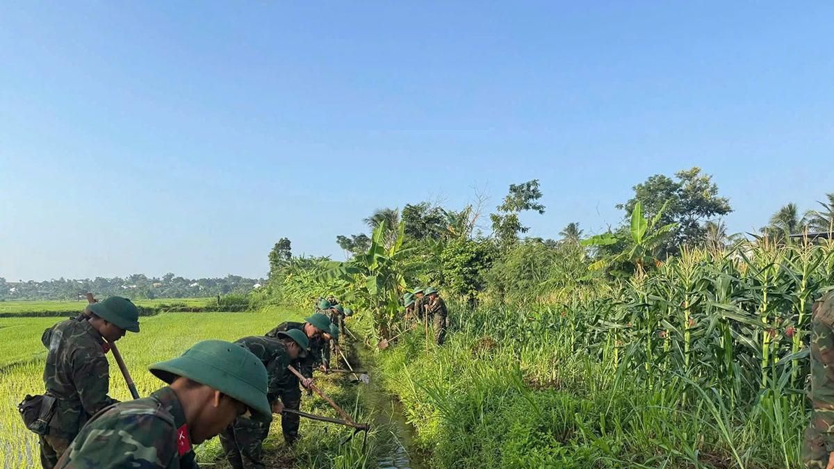 Tình quân dân ở Ea Drông - Báo Quân Đội Nhân Dân