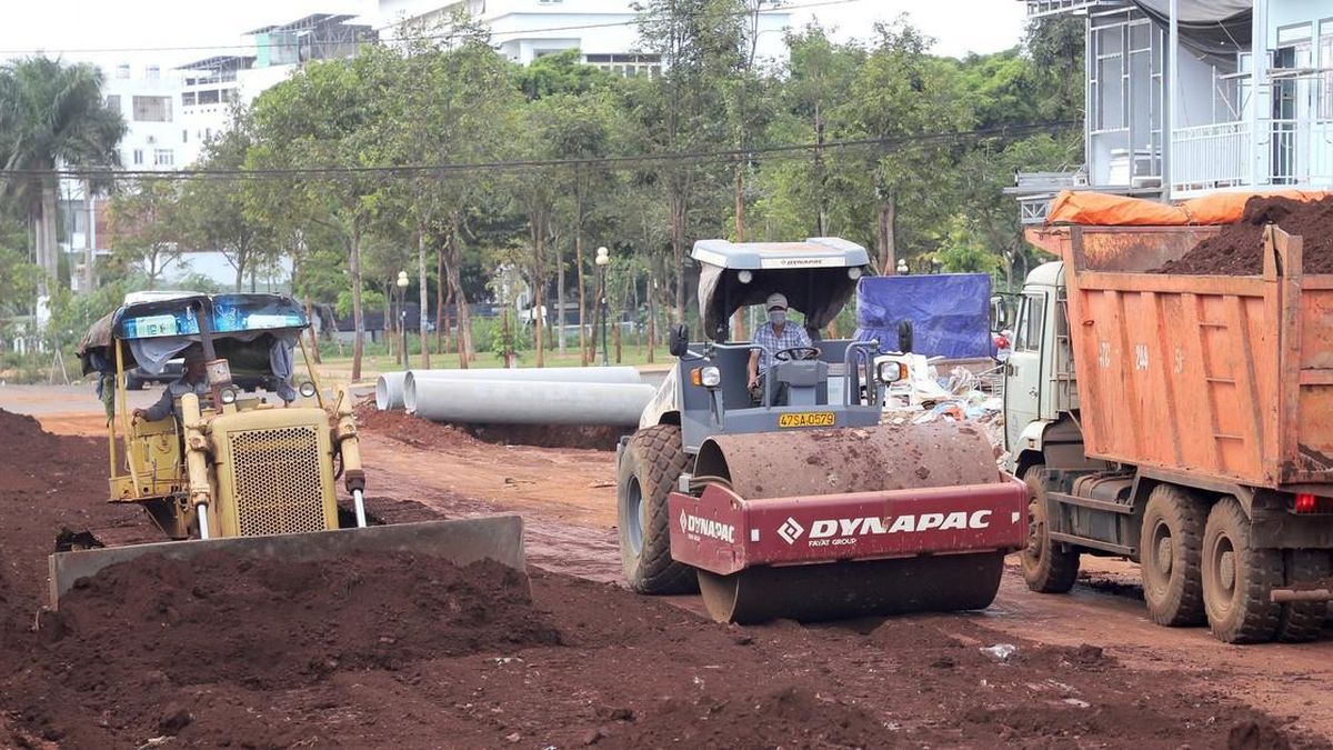 Đắk Lắk: Giải ngân vốn đầu tư công đạt thấp, tỉnh yêu cầu đẩy nhanh tiến độ thi công - Báo Xây Dựng