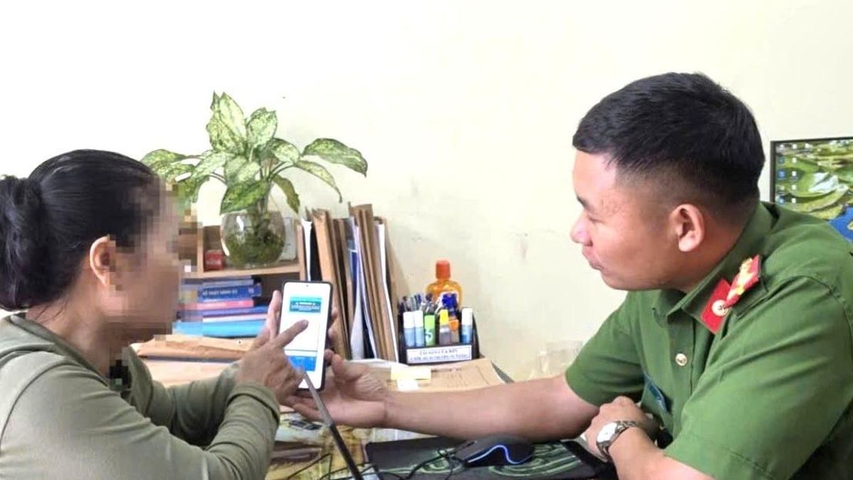 Người mẹ ở Đắk Lắk mất 1,5 tỷ đồng sau tin nhắn của con gái du học Nhật - Báo VietnamNet