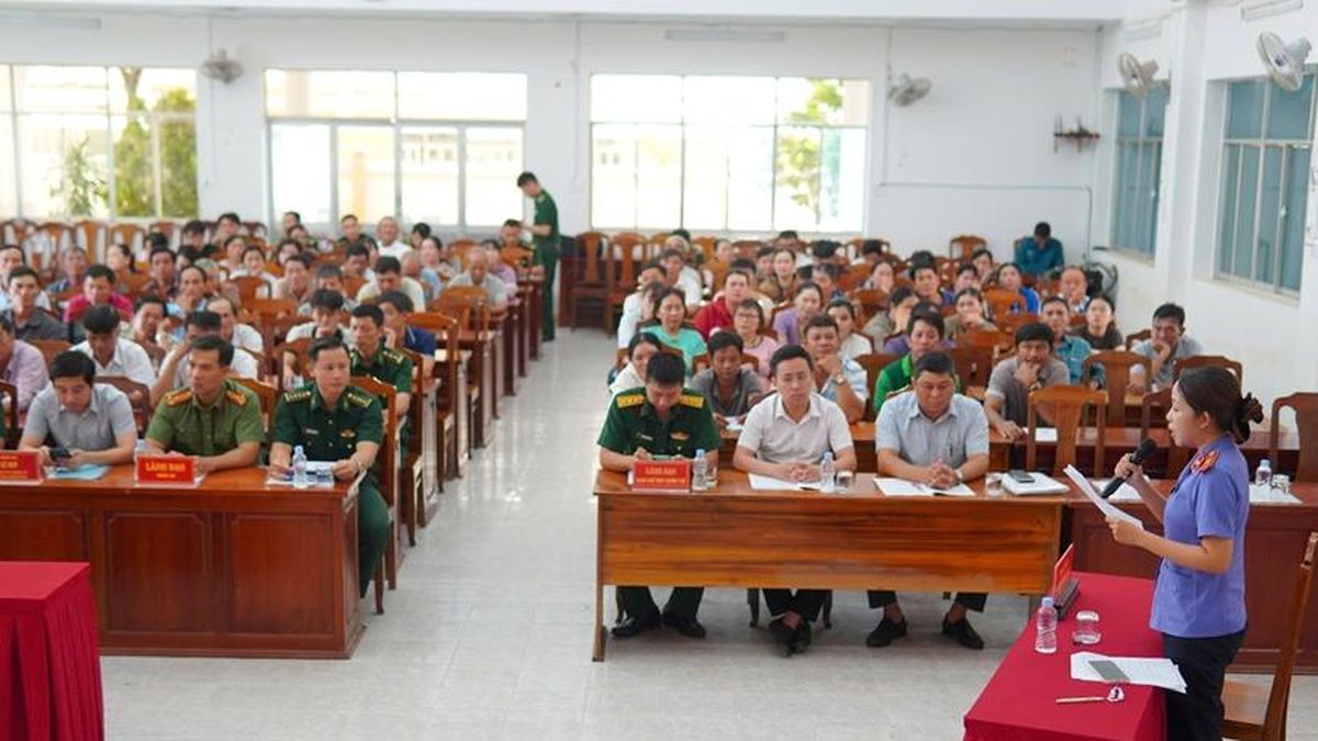 Phối hợp tổ chức phiên tòa giả định tuyên truyền pháp luật về chống khai thác IUU - Báo Bảo Vệ Pháp Luật