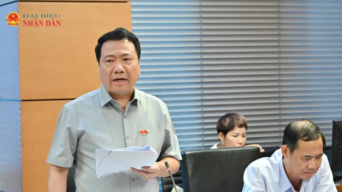 Dự thảo Luật Nhà ở (sửa đổi): Cần có chính sách nhà ở phù hợp cho cán bộ, công chức - Đại Biểu Nhân Dân