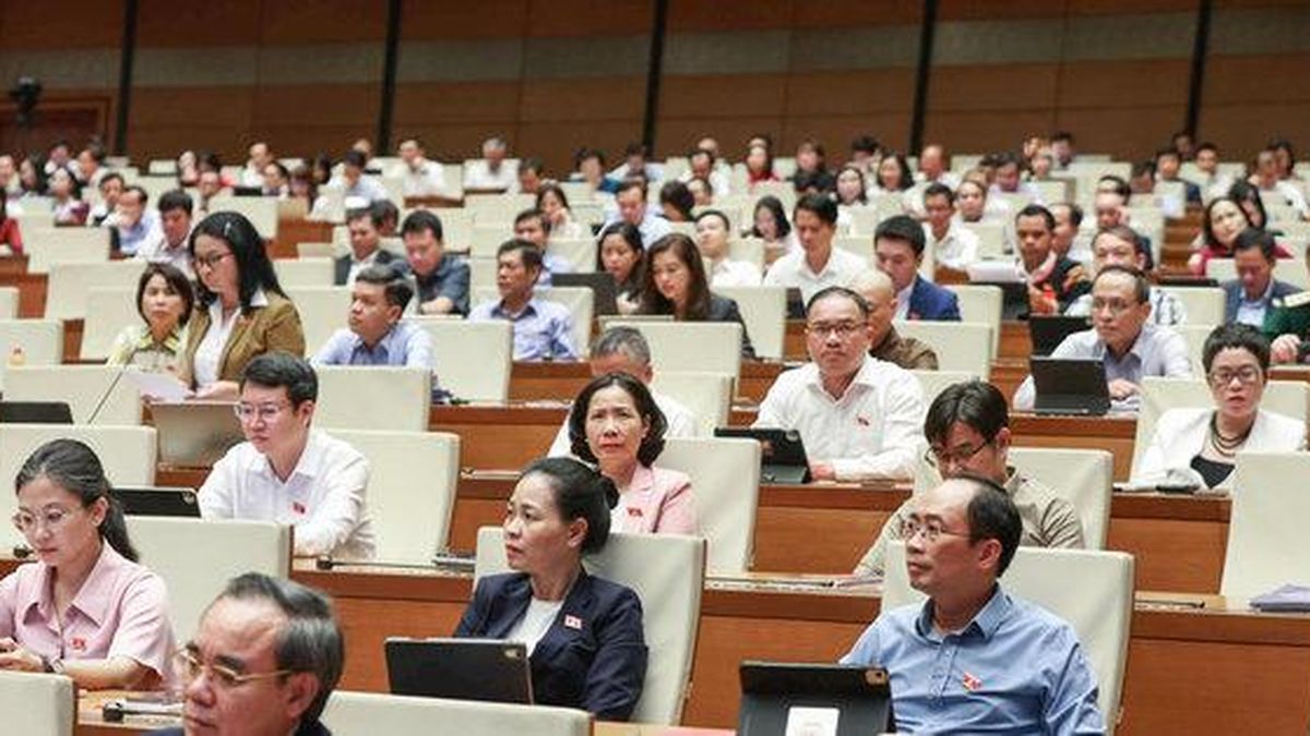 Tháo gỡ điểm nghẽn, khơi thông nguồn lực phát triển - Báo Hà Nội Mới