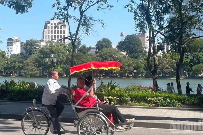 Cảnh báo nắng nóng, nắng nóng gay gắt ở ba miền - Báo Nhân Dân
