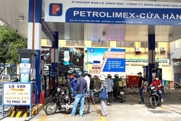 Giá xăng trong nước sẽ giảm nhẹ? - Báo Pháp Luật TP.HCM