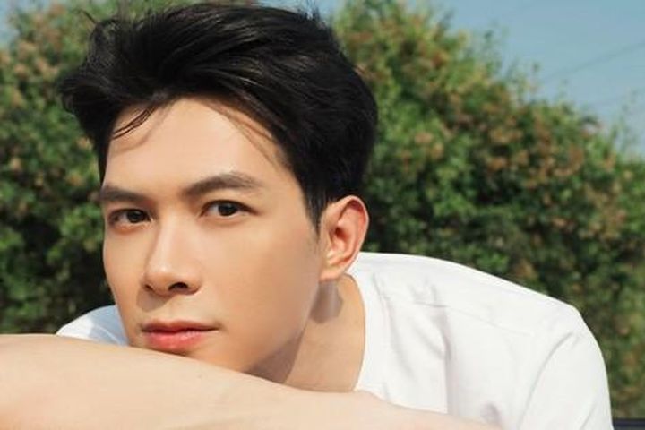 'Chú rể đẹp trai nhất showbiz 2022' có còn giữ vững phong độ nhan sắc ...
